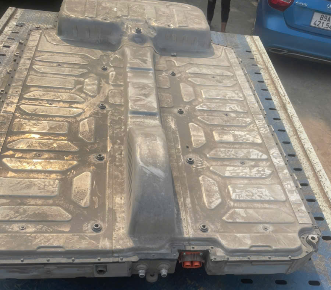 VỎ PIN XE Ô TÔ ĐIỆN VINFAST SDI- GOTION