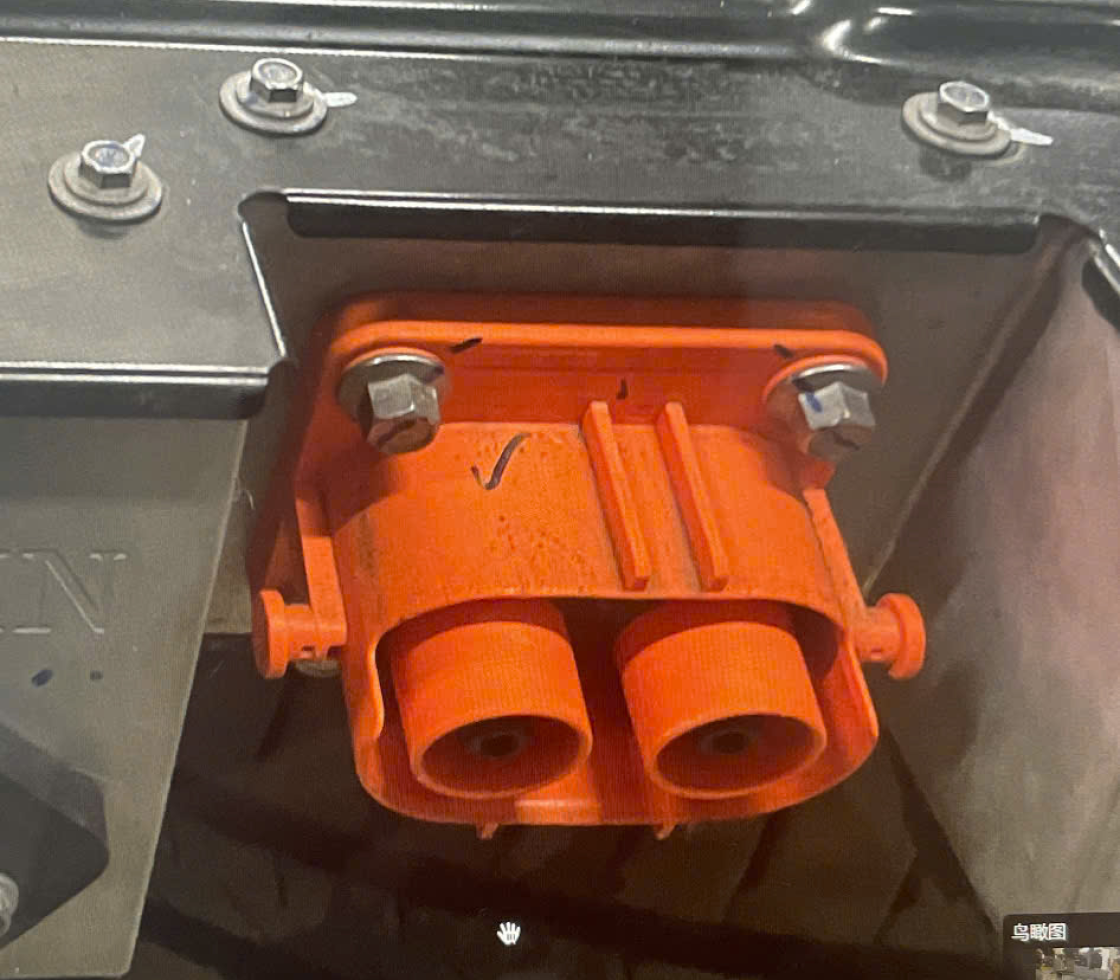 CỔNG NỐI GIẮC ĐIỆN HV XE VF8 - PIN CATL