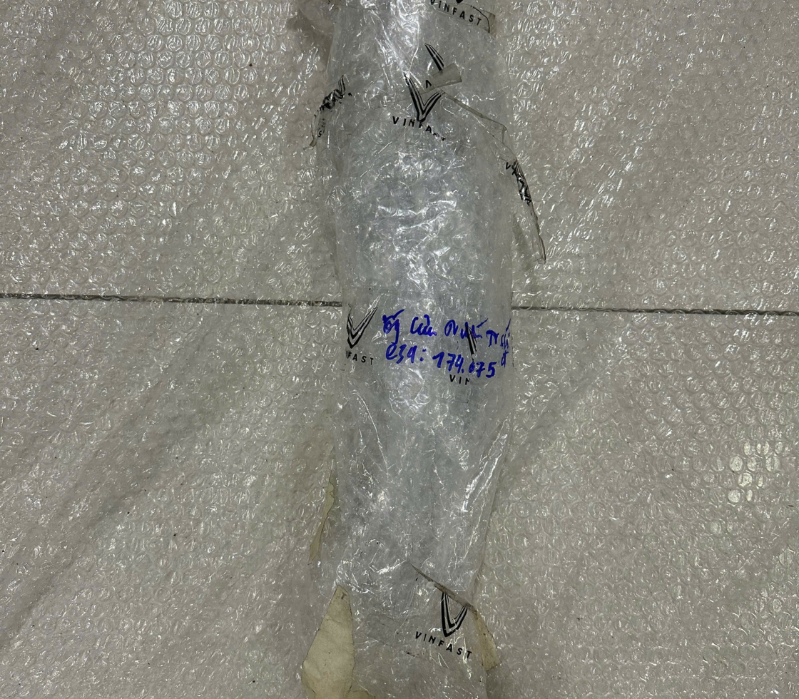 NẸP XI CỬA TRƯỚC TRÁI E34 - CHÍNH HÃNG MỚI 100%