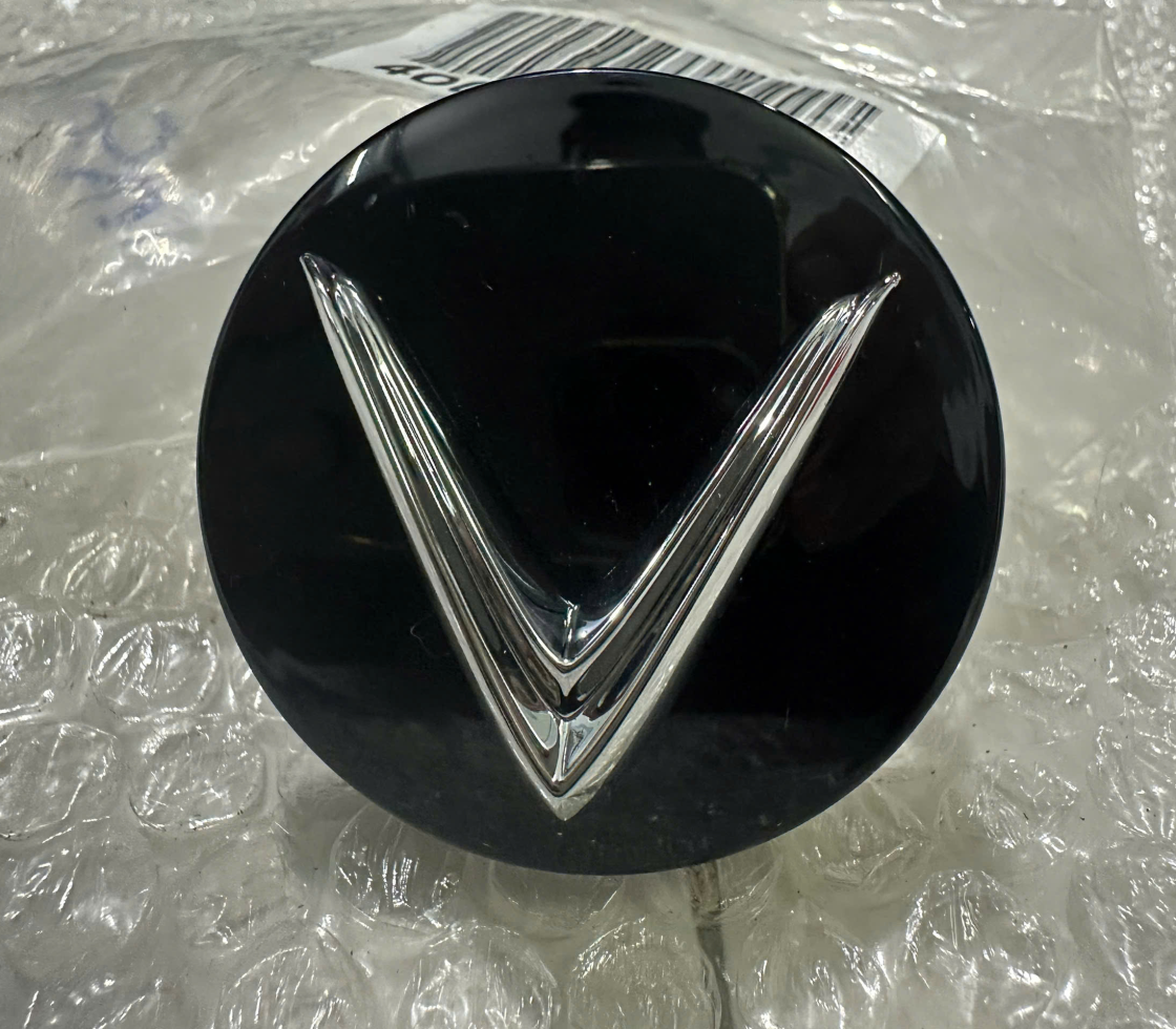 CHỤP MÂM LỐP XE CÓ LOGO VINFAST VF5 - CHÍNH HÃNG 100%