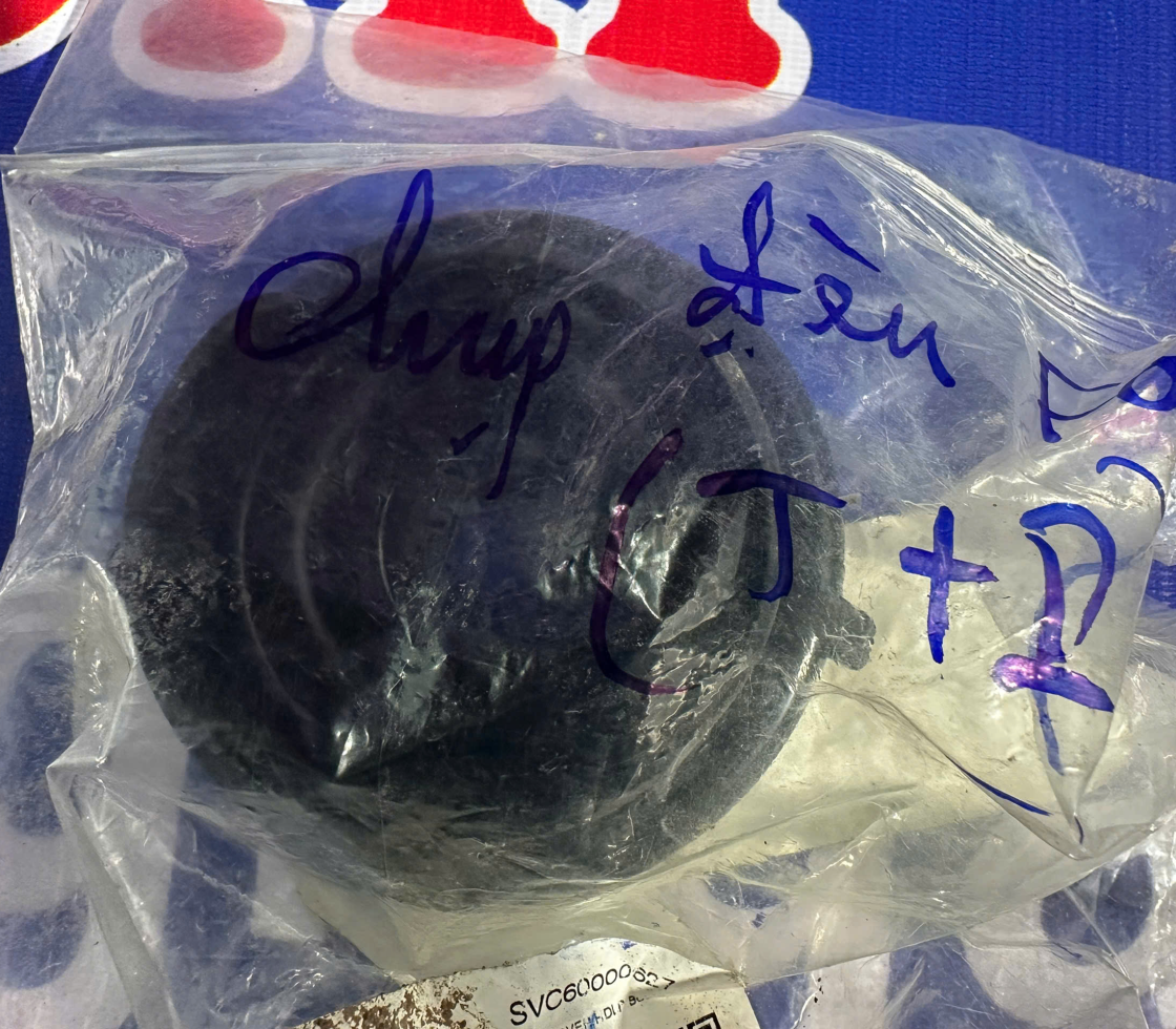 CHỤP ĐÈN PHA (CHỤP BỤI CAO SU)  FADILL - CHÍNH HÃNG MỚI 100%