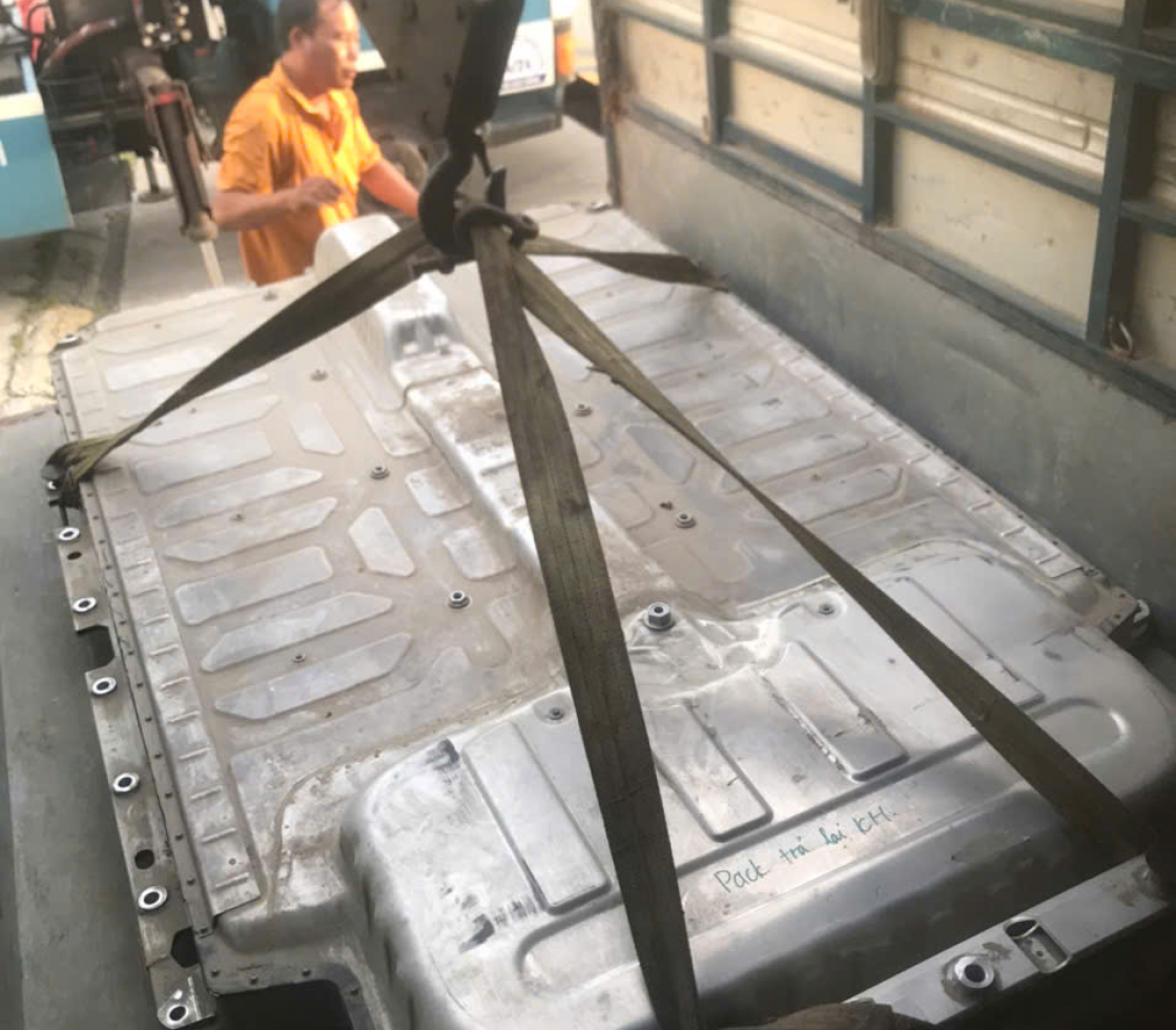 PIN VF8 THÁO XE - SDI