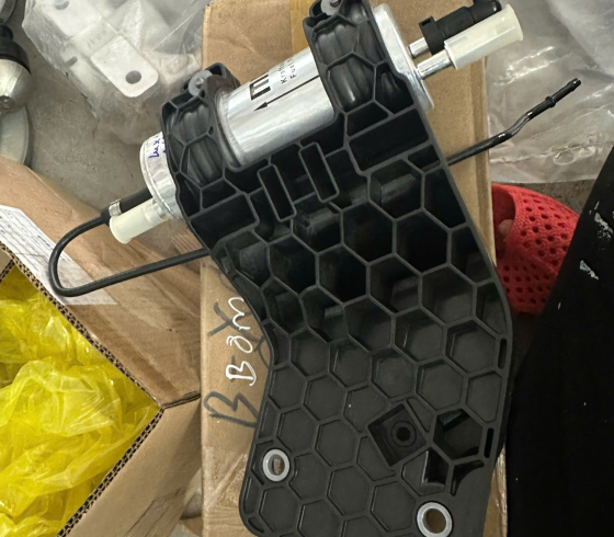 BỘ LỌC  XĂNG (CÓ BÁT ĐỠ) LUX SA - CHÍNH HÃNG 100%