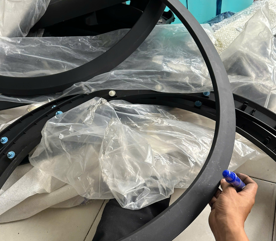 ỐP CUA VÈ BÁNH XE TRƯỚC TRÁI VF5 -THÁO XE ZIN (TRẦY XƯỚC NHẸ NHƯ HÌNH)