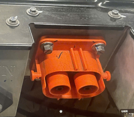 CỔNG NỐI GIẮC ĐIỆN HV XE VF8 - PIN CATL