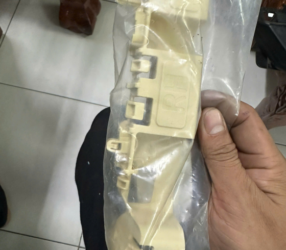 BÁT GẮN CẢN TRƯỚC PHẢI FADILL - CHÍNH HÃNG MỚI 100%