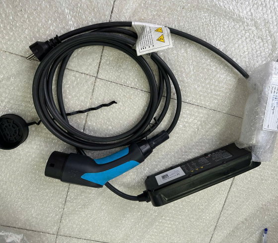 BỘ SẠC ĐIỆN CẦM TAY TẠI NHÀ VFe34